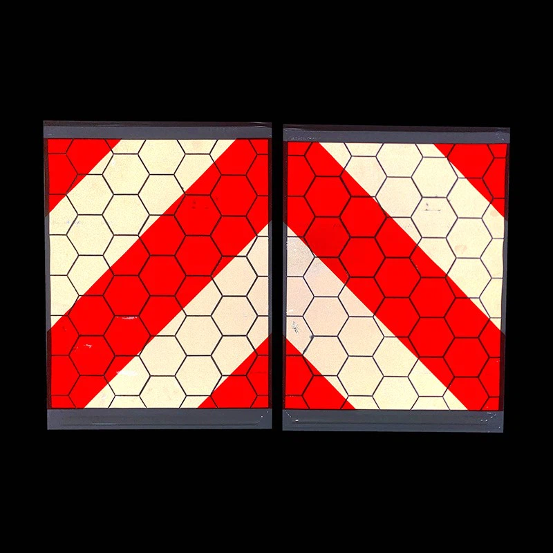 Tail Lift Flags 10 Tail Lift Flags 10