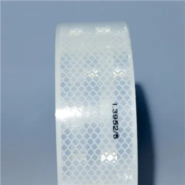 Conspicuity 1.3952 / 5Cinta reflectante blanca para vehículos