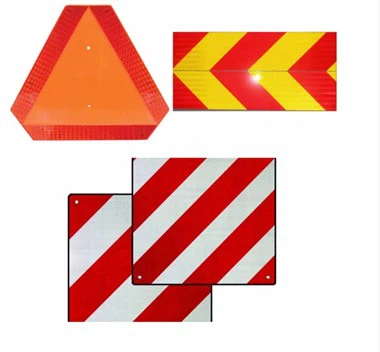 Señal de vehículo de movimiento lento