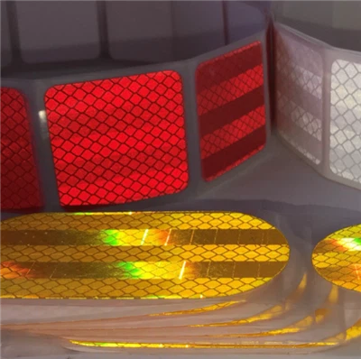 Cinta reflectante para camiones y remolques